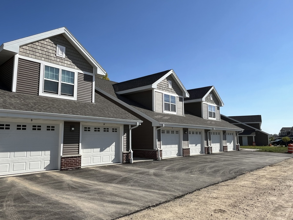 Featured image of The Ponds at Johnson Creek